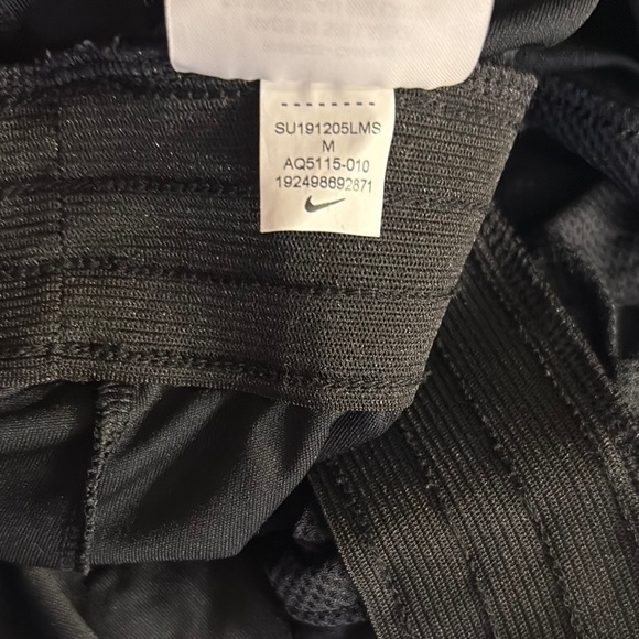 Nike Black One Piece romper, jumpsuit size medium - Picture 6 of 6